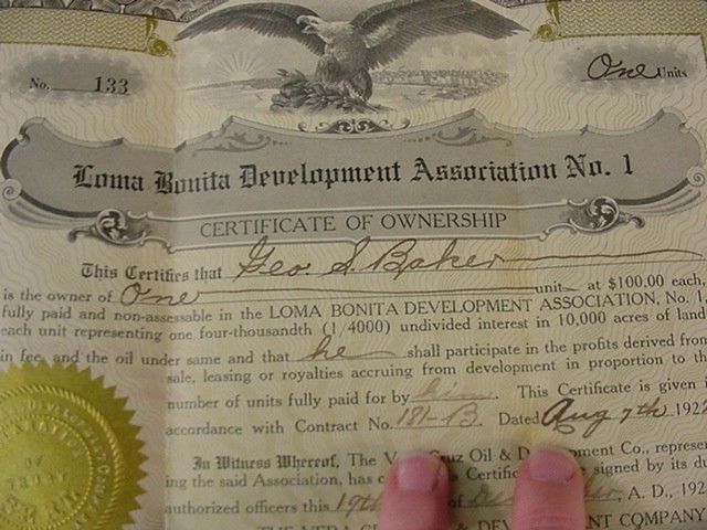 Pair 1923 Stock Certificates LOMA BONITA OIL Company Chicago Ill 