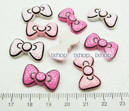 18 Hello Kitty Polka Dot Bow ResinFlatback Cabochon 6006 30360  