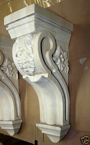 Lg wood Bar corbels Leaf & berry design M809L  