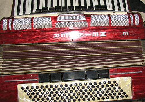 German ACCORDION WELTMEISTER AMIGO 120 bass #7012  