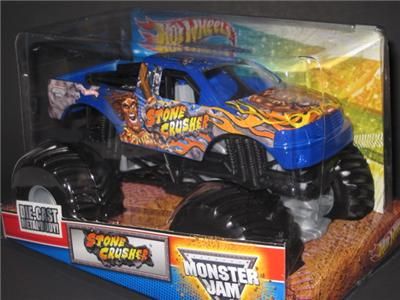 HOT WHEELS MONSTER JAM Stone Crusher 124 SCALE diecast MONSTER 