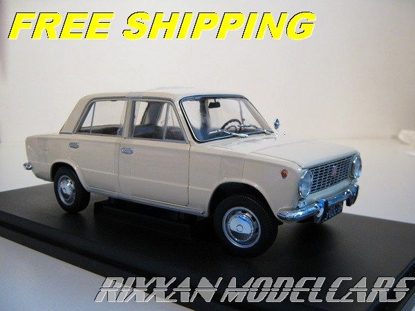 LADA VAZ 2101 1200 1971 BEIGE CREAM 1/18 IXO IST NEW  