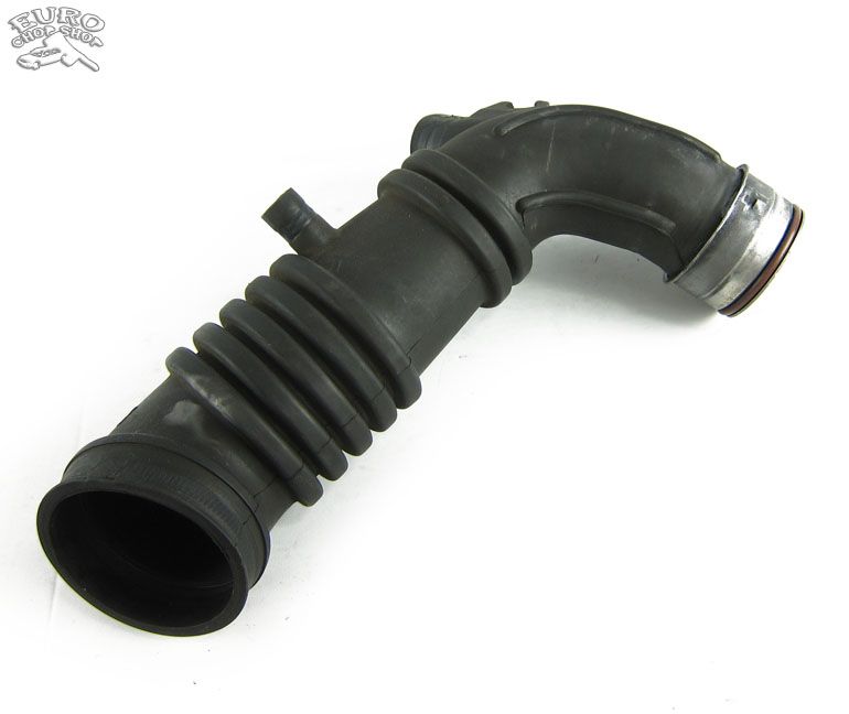 TURBO AIR INTAKE DUCT HOSE TUBE Audi TT 2000 00 +  