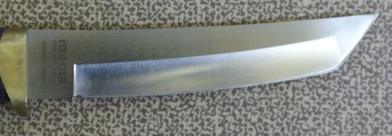This tanto is pre owned but is in excellent condition. There are a 