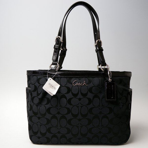 Model name  COACH SIGNATURE GALLERY TOTE BAG