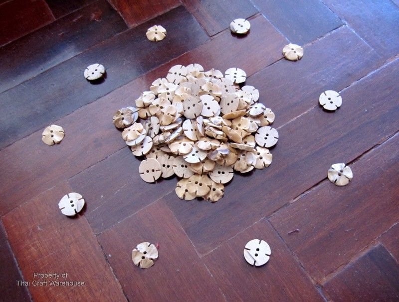 Roughly Hewn Hand Made Young Coconut Wood Buttons 1.5cm   Flower 