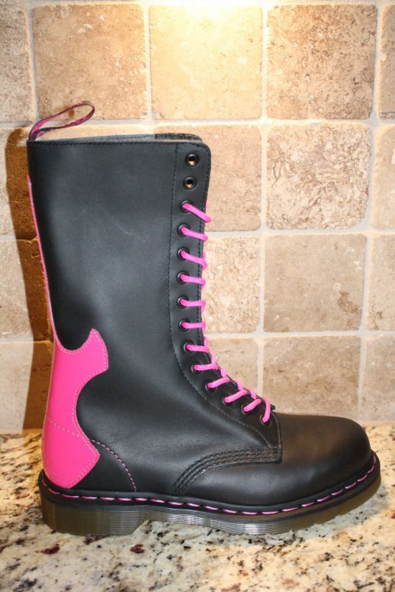   MARTENS TRIUMPH 1914 ROCKER 14 Eye Lace Up Black/Pink Leather Boots