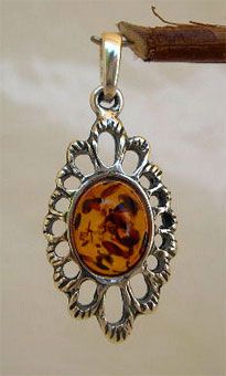   HONEY or GREEN AMBER & STERLING SILVER OVAL SHAPED PENDANT  