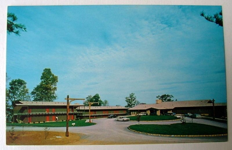 LURE LODGE LAKE CUMBERLAND PARK JAMESTOWN KY POSTCARD  