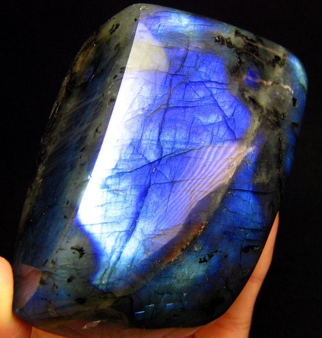 Extreme Blue Iridescent Labradorite laf65ie313  