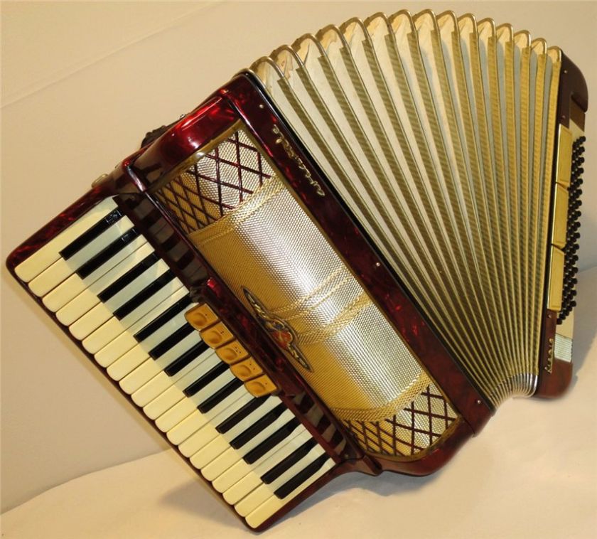 Nice German Piano ACCORDION Barcarole 80 bass. 8 switches. Beautiful 