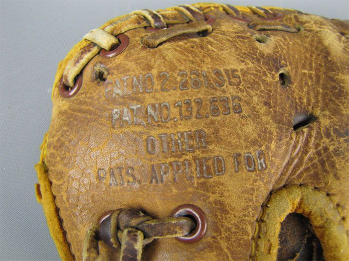 Vintage RAWLINGS CLAW Baseball Glove Mitt Right Handed  