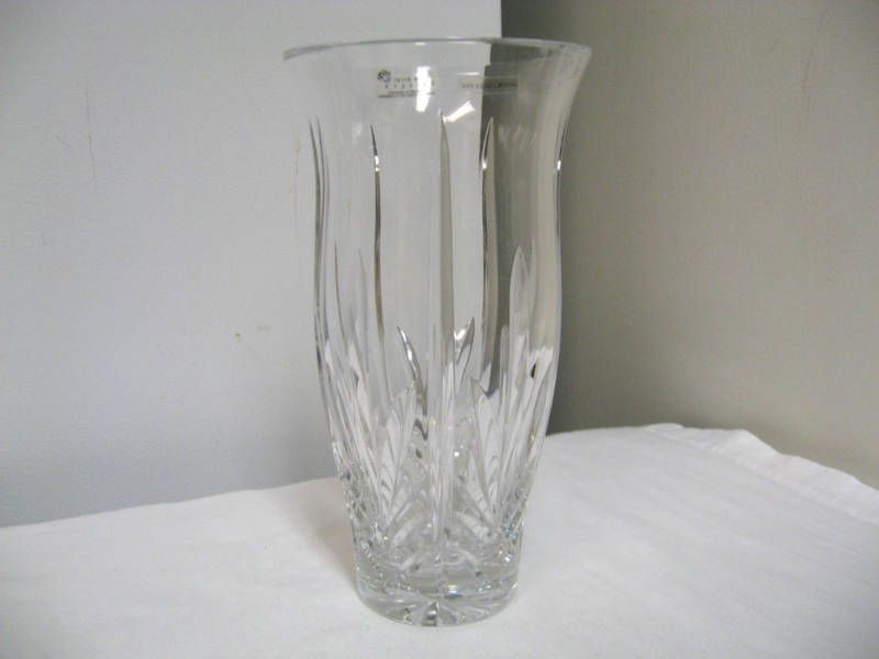 24% LEAD Cut CRYSTAL Irish Rose VASE Ireland Design,Cz  