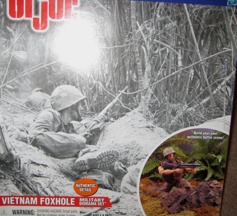 GI JOE Vietnam Foxhole Miliary Diorama Set  