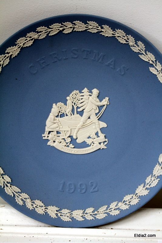 Wedgwood Christmas plates 1991, 1992, 1994. 1998  