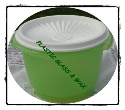 Tupperware NEW 20 oz Servalier Bowl 1 TOUCH WHITE Seal  