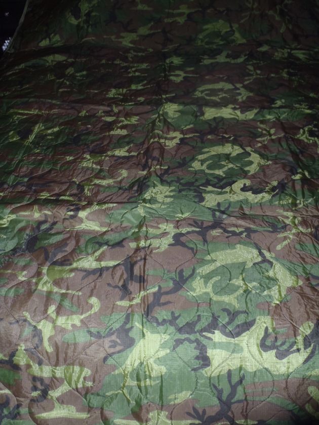 US Military Surplus Poncho Liner wet weather blanket .NEW 