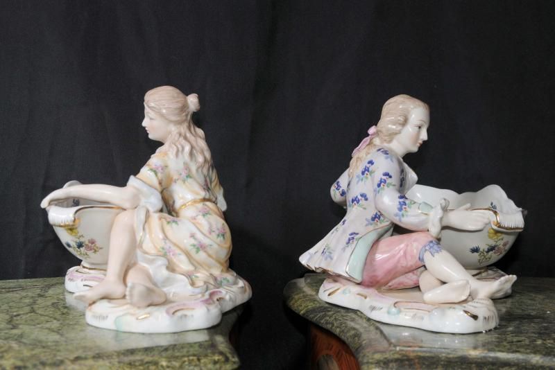 Pair Dresden Porcelain Figurine Dishes Plates  