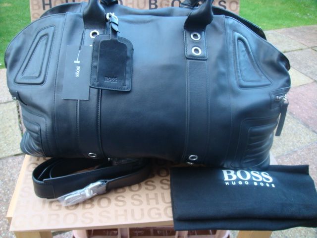   LEATHER HAND LUGGAGE CASE HOLDALL SUITCASE TRAVEL SUIT TIE GYM BAG