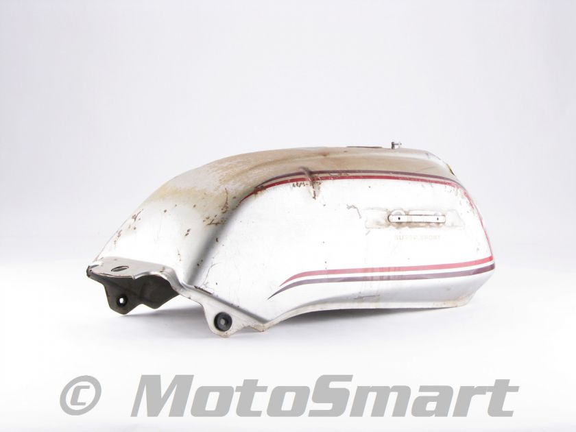 80 1980 Honda CB750F CB750 CB 750 F Gas Fuel Tank   17540 445 770ZA 