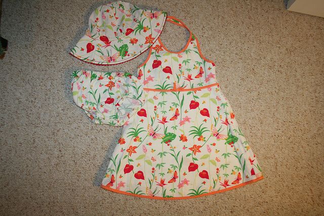 Gymboree sundress c/w underpants and hat