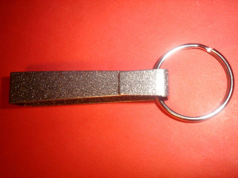 OKAYS KEE PAL ~ METALLIC / BELT KEY HOLDER  