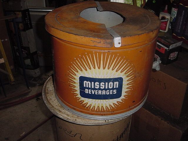 VINTAGE PRIMITIVE ORANGE MISSION BEVERAGES COOLER KOOL AIRE  