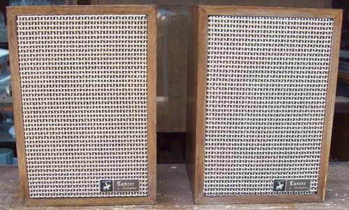 VINTAGE SOUNDCRAFTSMEN LANCER SPEAKER  