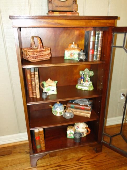 Antique Bookcase Bookshelf English Mahogany divided glass Key 