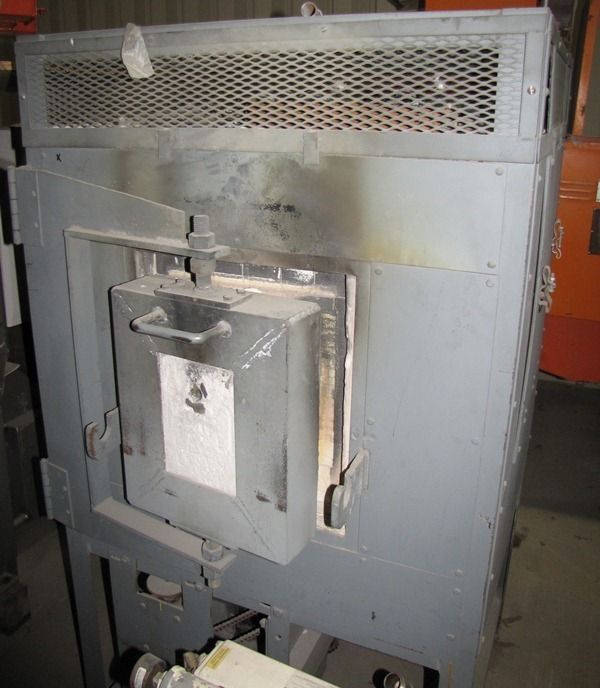 USED ELECTRIC LABORATORY FURNACE  