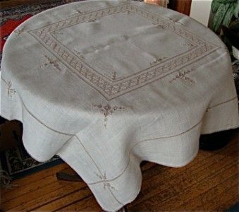 VINTAGE ECRU LINEN Hand done 34 sq TABLECLOTH Italian Whitework Lace 