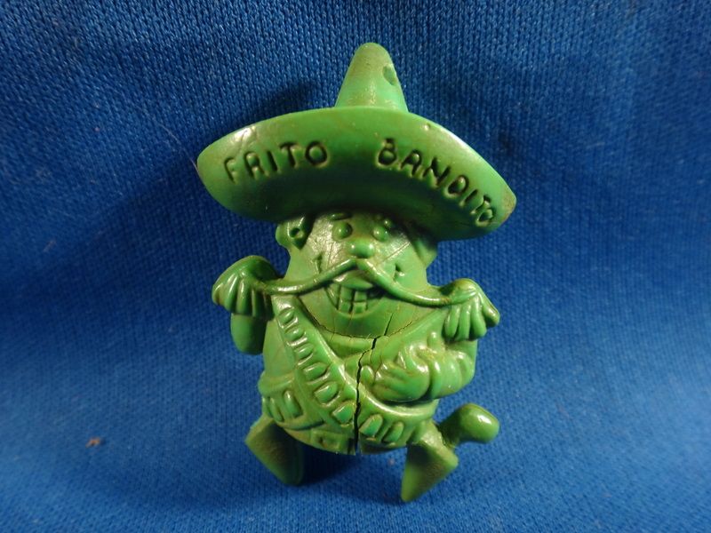 VINTAGE GREEN 1968 FRITO LAY FRITO BANDITO PENCIL TOP ERASER FREE 