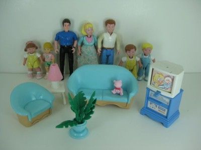 Big Lot Of Fisher Price Loving Family Dollhouse Dolls Pets & Furniture 