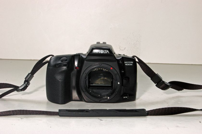 Minolta 400si camera body only Maxxum near MINT  