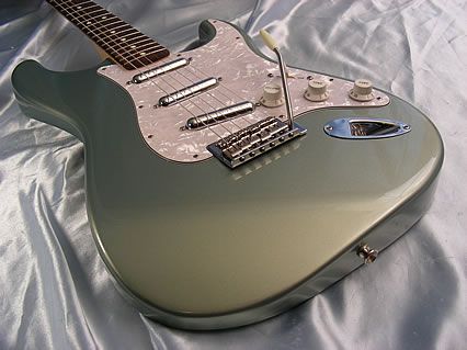 01 Fender Standard Stratocaster Sage Green Callaham GFS Lipstick 