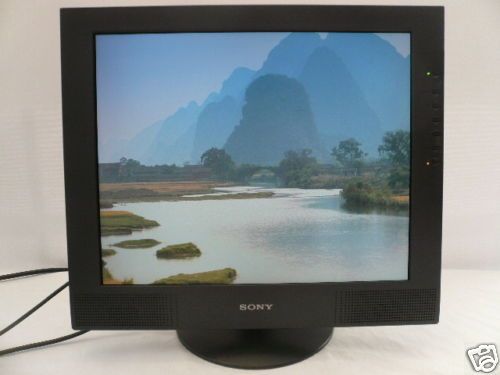 SONY SDM M81 18” LCD MONITOR  