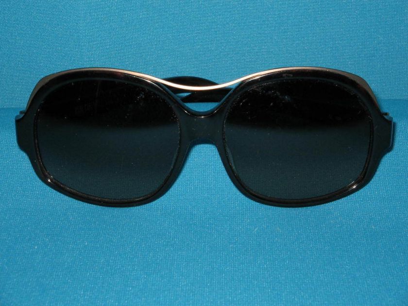 KARL LAGERFELD Tortoise/Brown Gradient Sunglasses KL606  