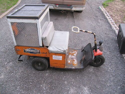 Columbia Warehouse 18VDC Electric 3 wheel Cart+Tool Box  