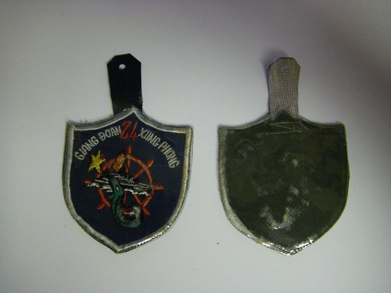 ph14 RVN Vietnamese Navy River Assault Pocket Hanger  